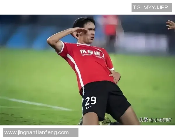 20岁左右足球明星崭露头角引领新一代足球风潮与未来发展潜力分析 20岁左右足球明星崭露头角引领新一代足球风潮与未来发展潜力分析