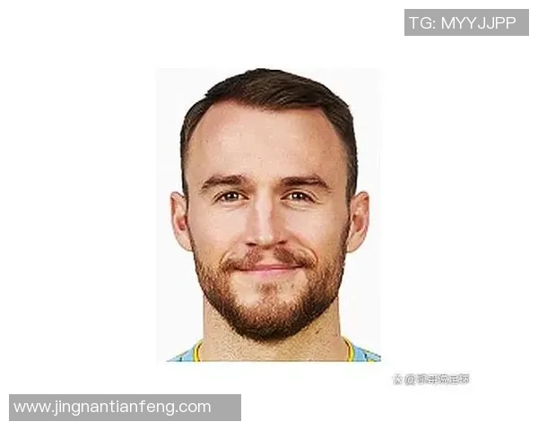 冰岛队足球明星的崛起与辉煌历程探秘 冰岛队足球明星的崛起与辉煌历程探秘