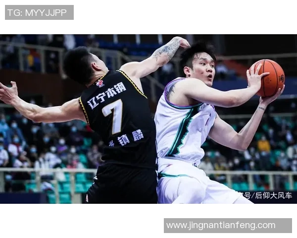 南京羽毛球队以73分领跑大师赛积分榜展现强劲实力 南京羽毛球队以73分领跑大师赛积分榜展现强劲实力